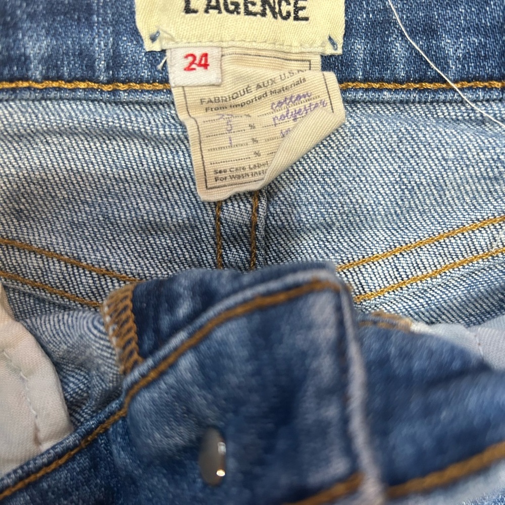 L Agence Denim Frayed Hem Women's Shorts Size 24 - Picture 3 of 3